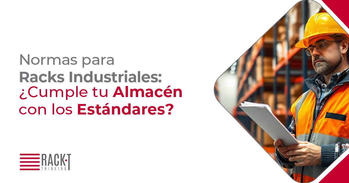 Inspector de seguridad en un almacén de racks cumpliendo la normativa